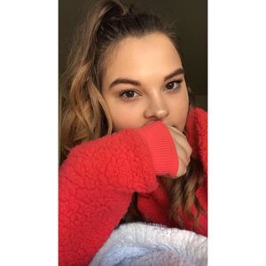 Meet your Posher, Shelby